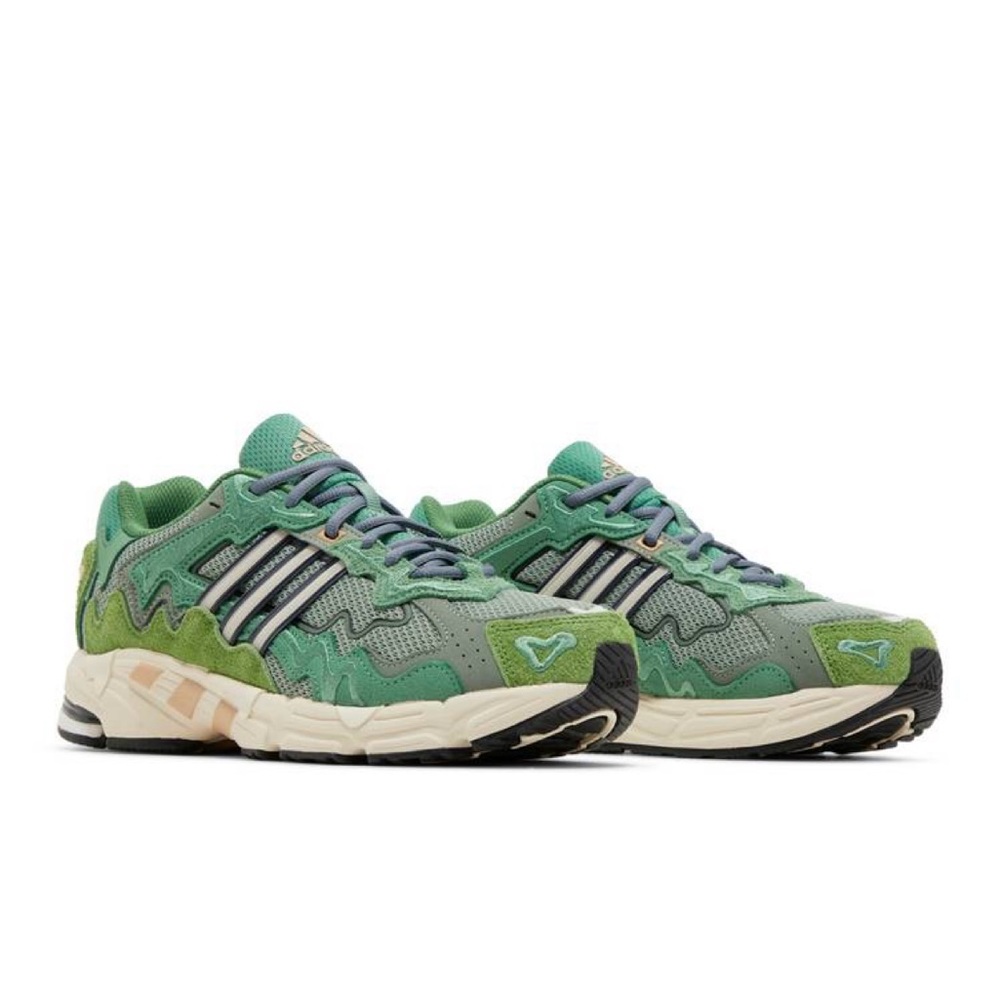 ADIDAS x BAD BUNNY RESPONSE CL BOSTON DAY